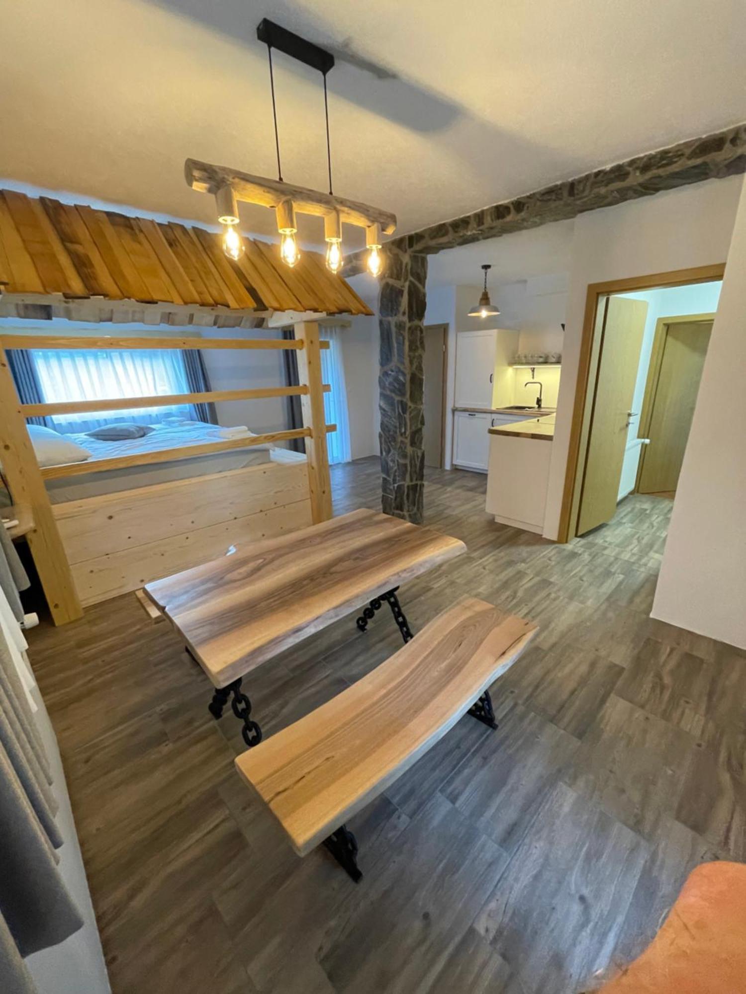 רדובליצ'ה Mama Mia Apartments מראה חיצוני תמונה